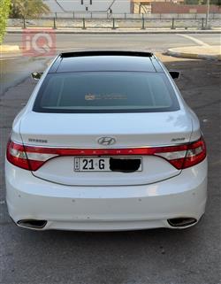 هيونداي أزيرا